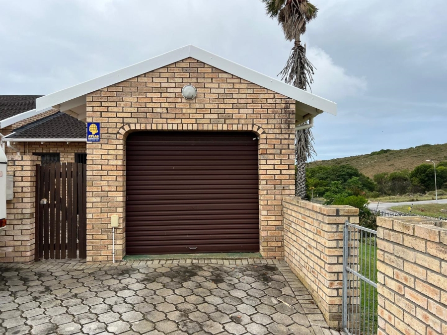 To Let 3 Bedroom Property for Rent in Newton Park Eastern Cape